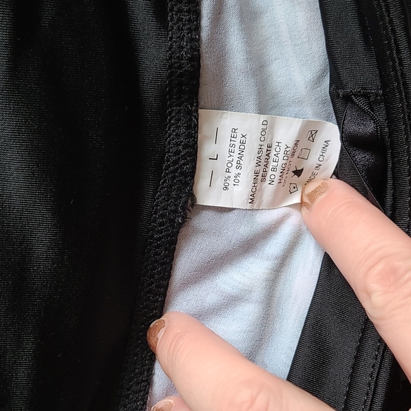 HVIII floral women's shorts - Picture 4 of 4